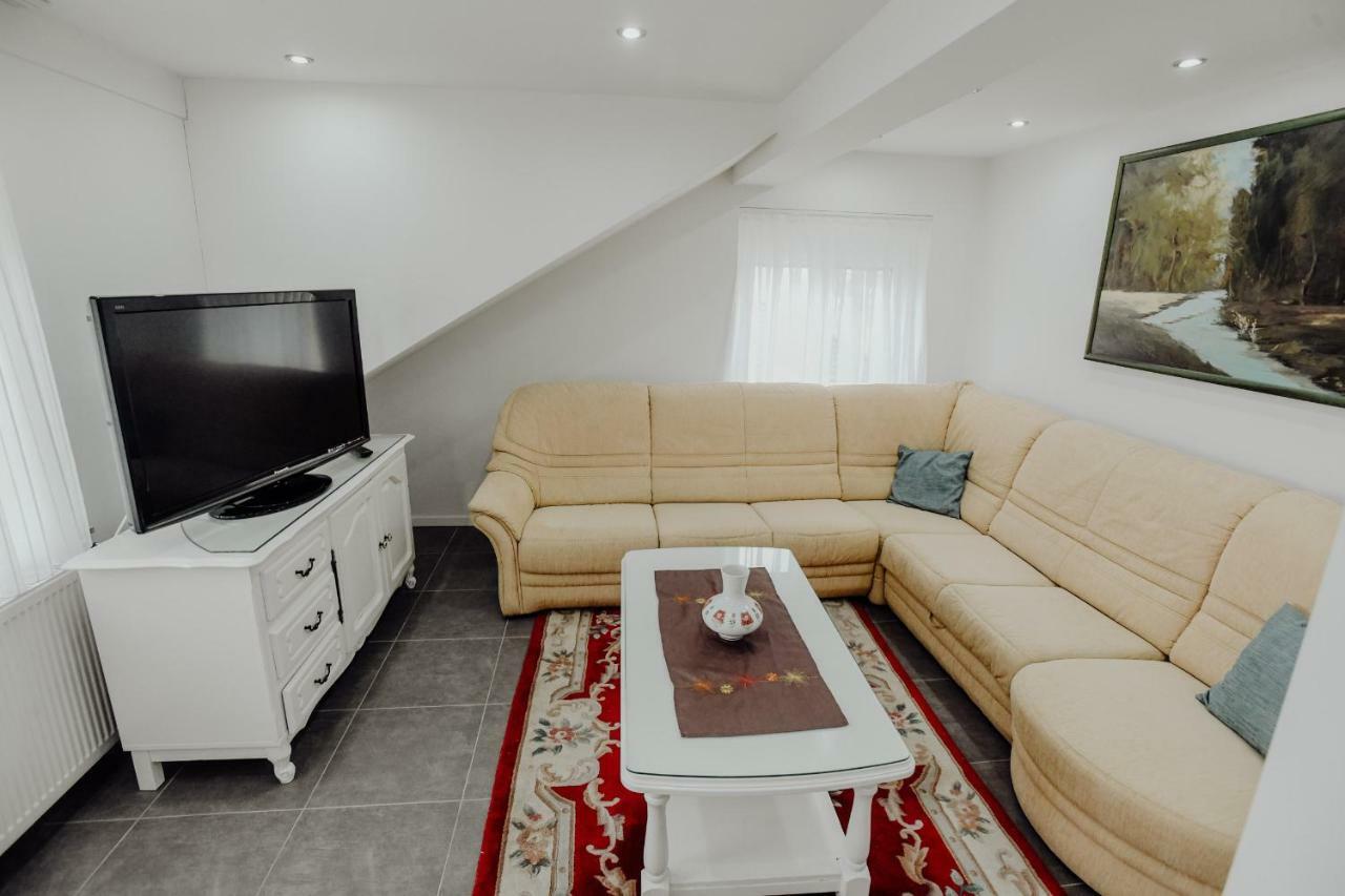 Apartman Slavonia Ðakovo מראה חיצוני תמונה