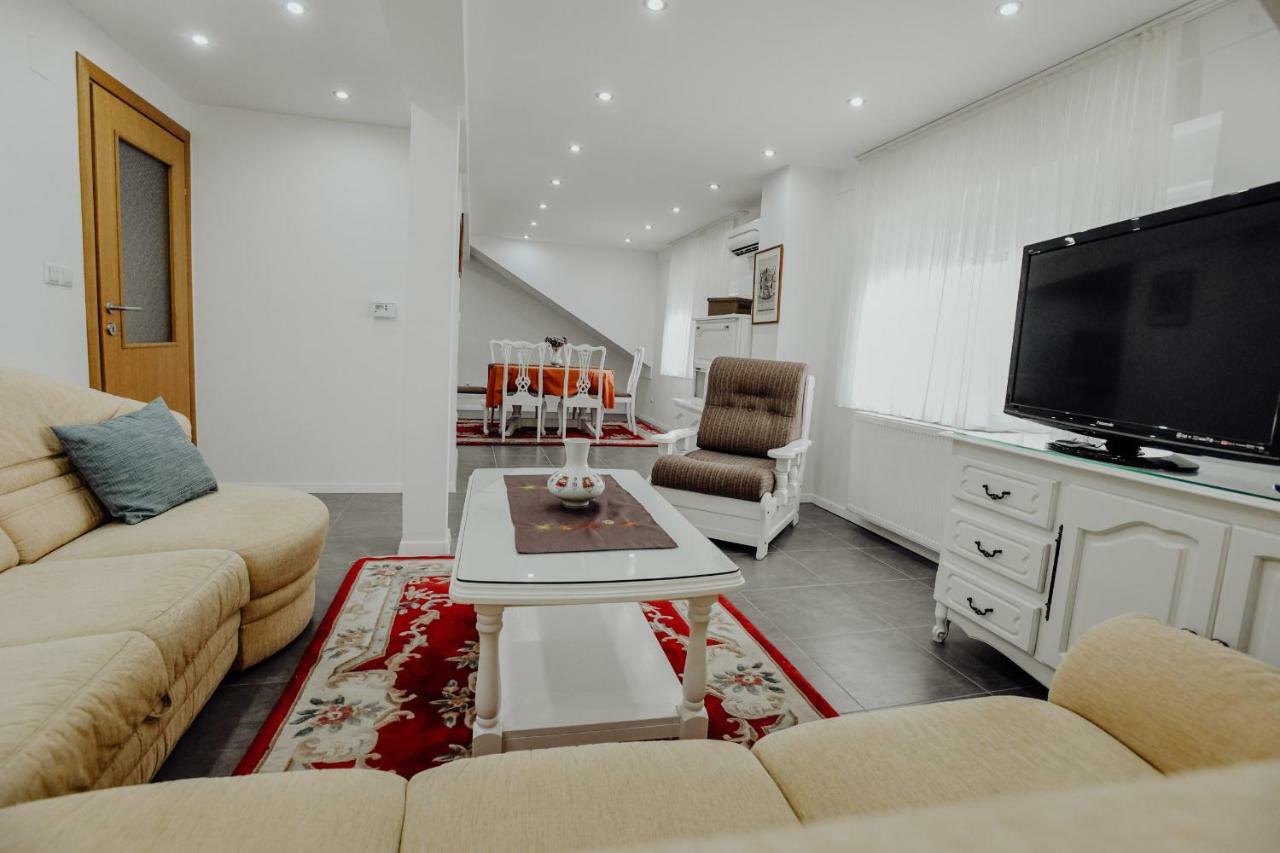 Apartman Slavonia Ðakovo מראה חיצוני תמונה
